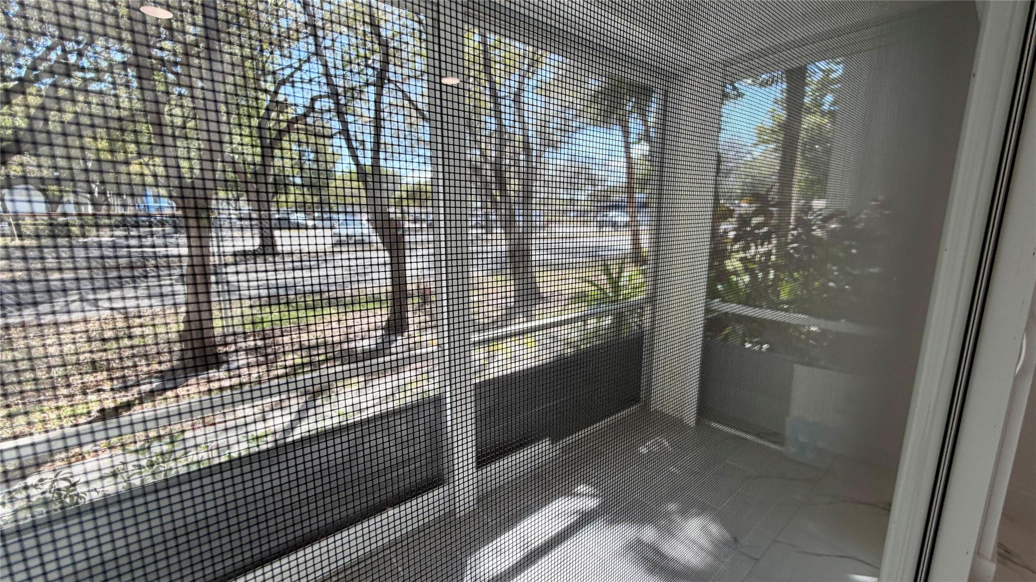 Imperial Point Colonnades - Residential