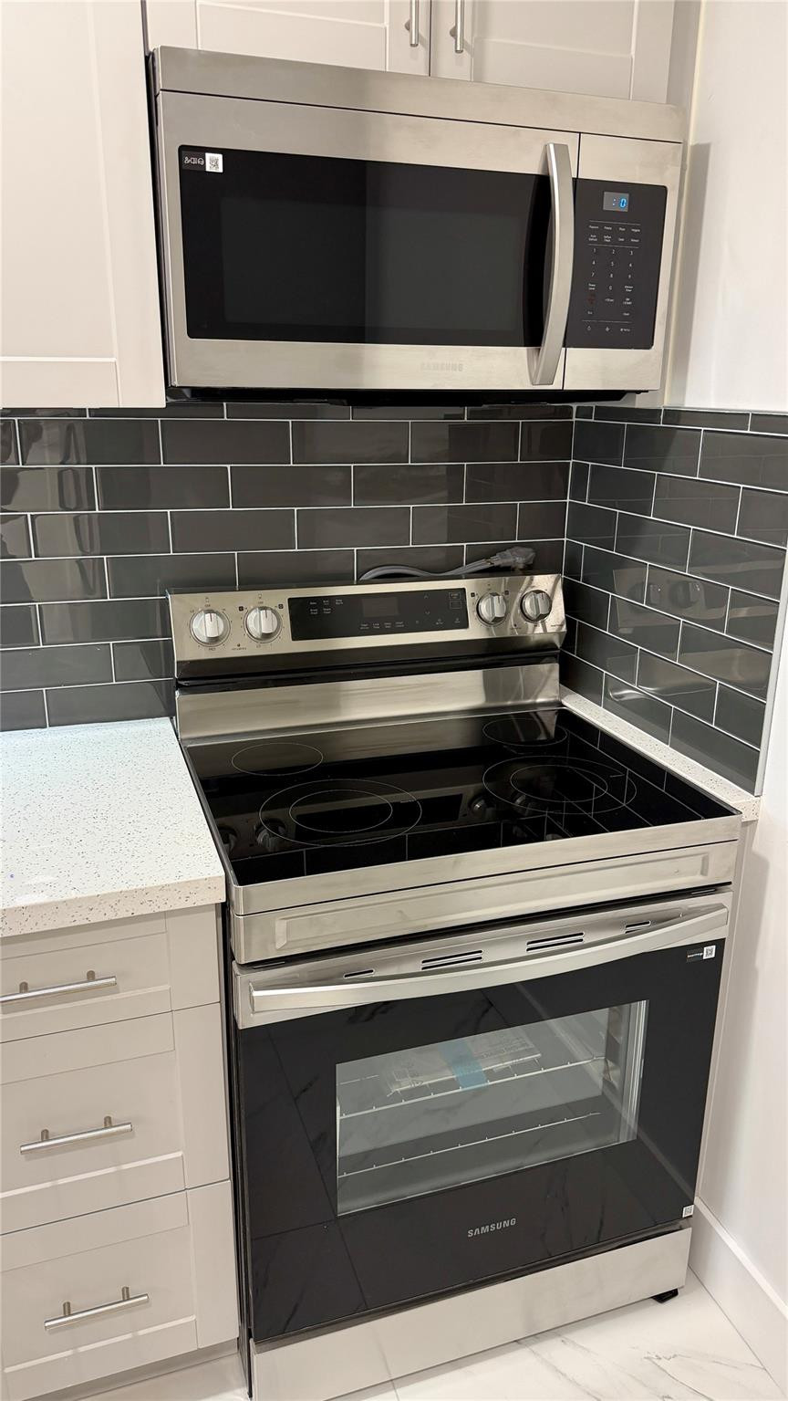 Imperial Point Colonnades - Residential