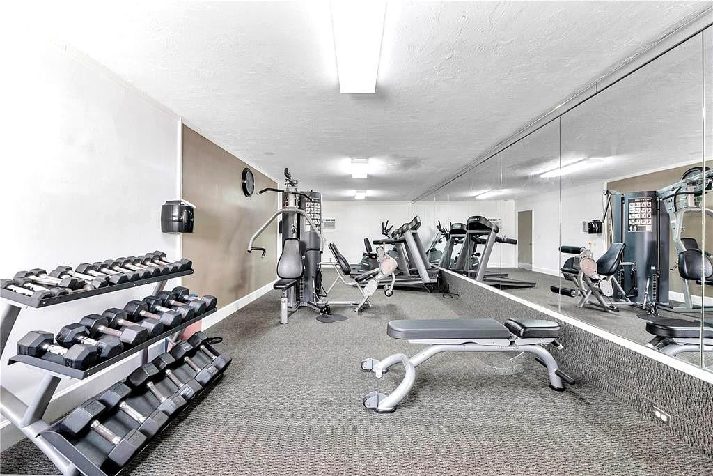 Imperial Point Colonnades - Residential