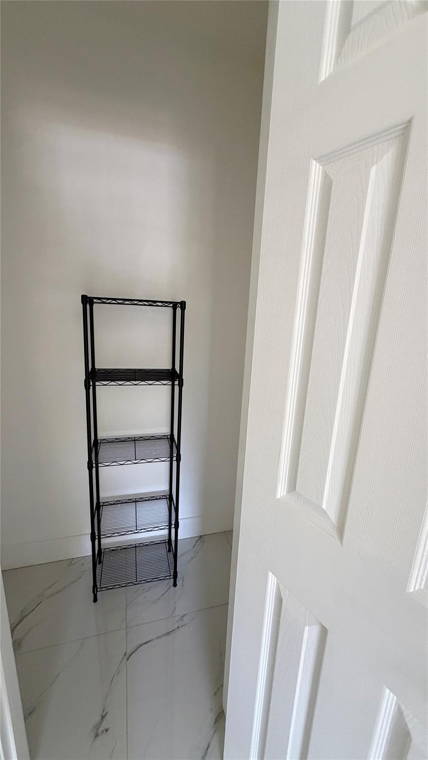 Imperial Point Colonnades - Residential