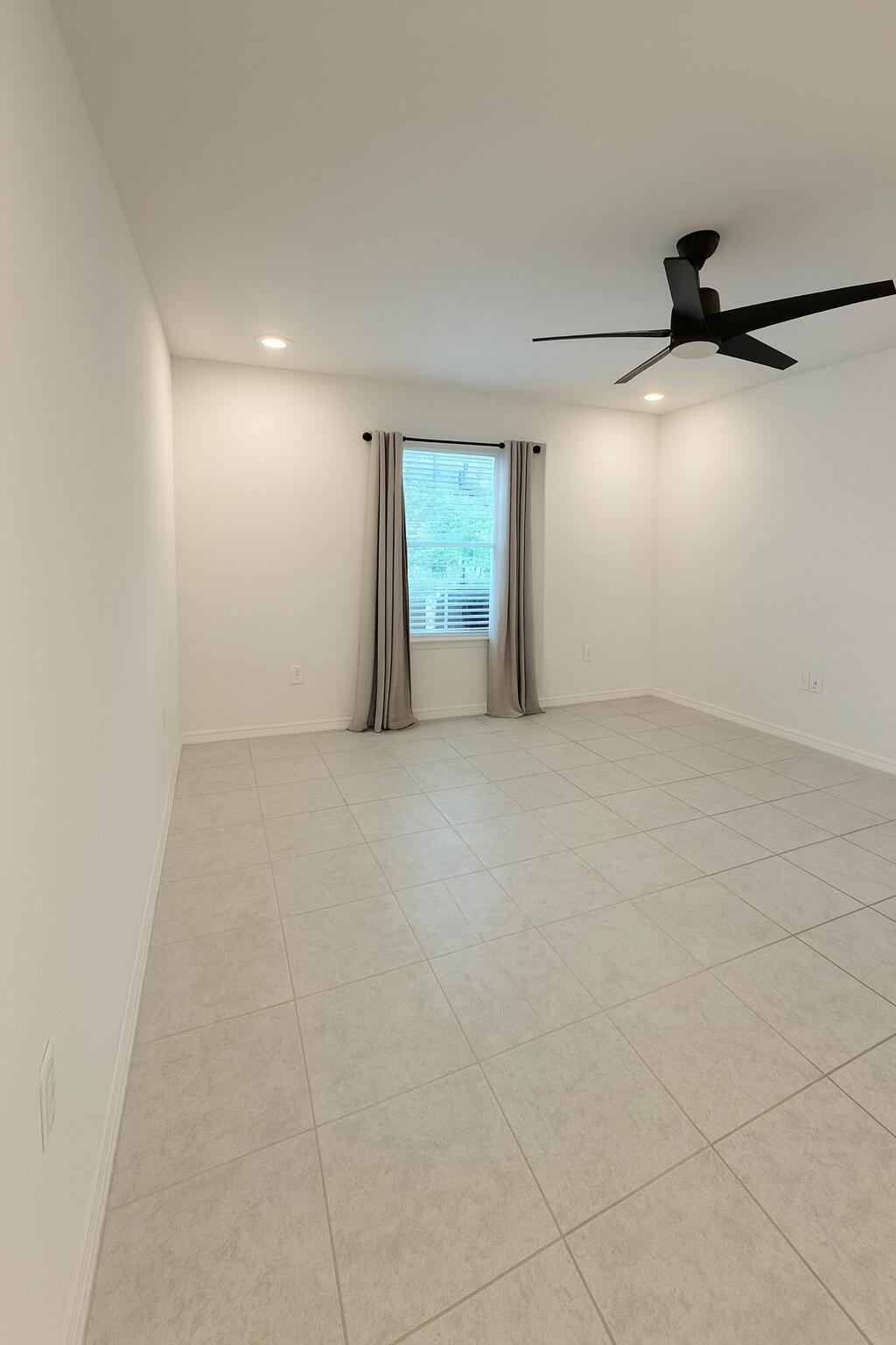 PORT ST LUCIE SECTION 31 - Residential Lease