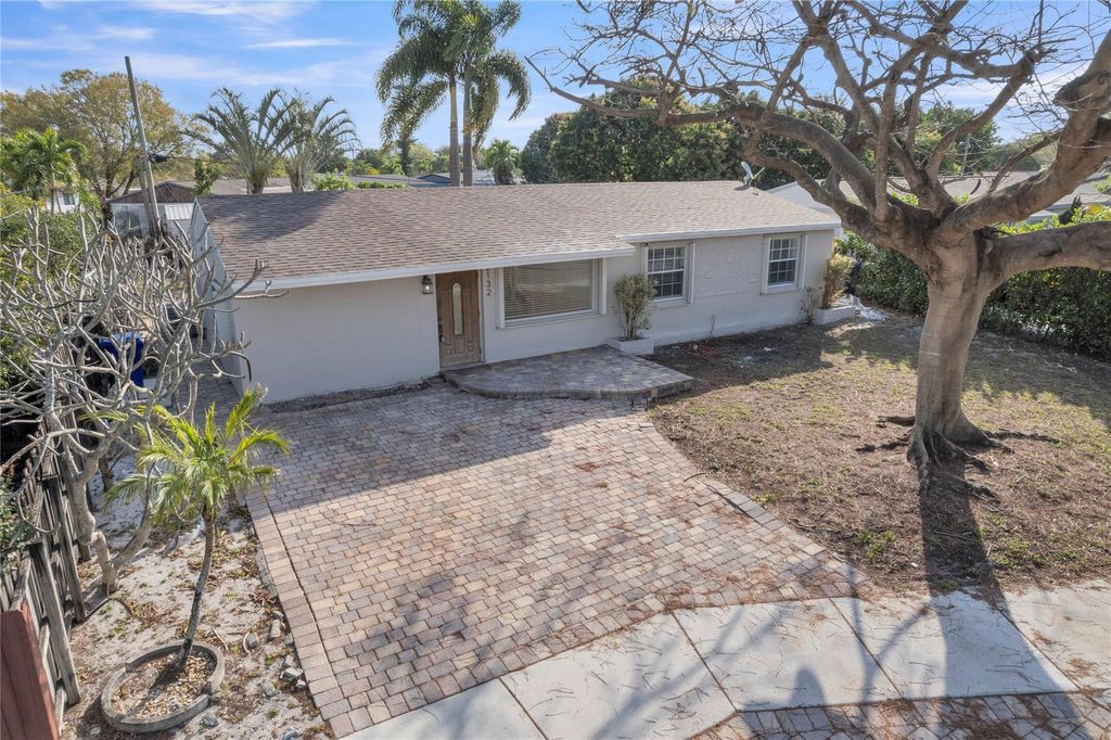 Photo of 2132 SW 50th Avenue, Fort Lauderdale, FL 33317 (MLS # F10555437)