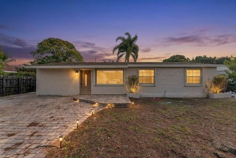 Property photo of 2132 sw 50th avenue, fort lauderdale, FL 33317
