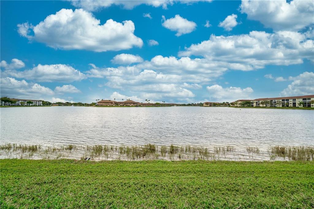 IVANHOE - Residential