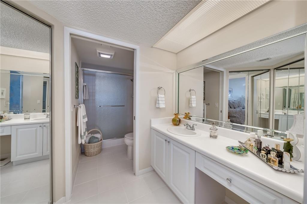IVANHOE - Residential
