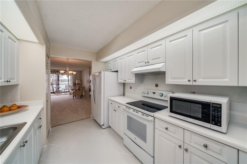 IVANHOE - Residential