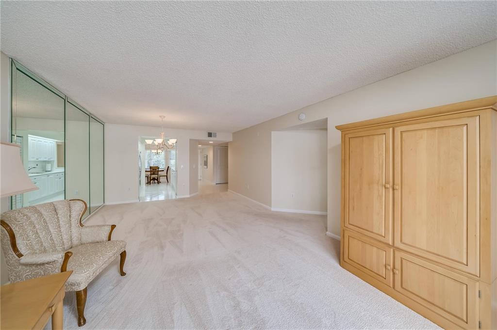 IVANHOE - Residential