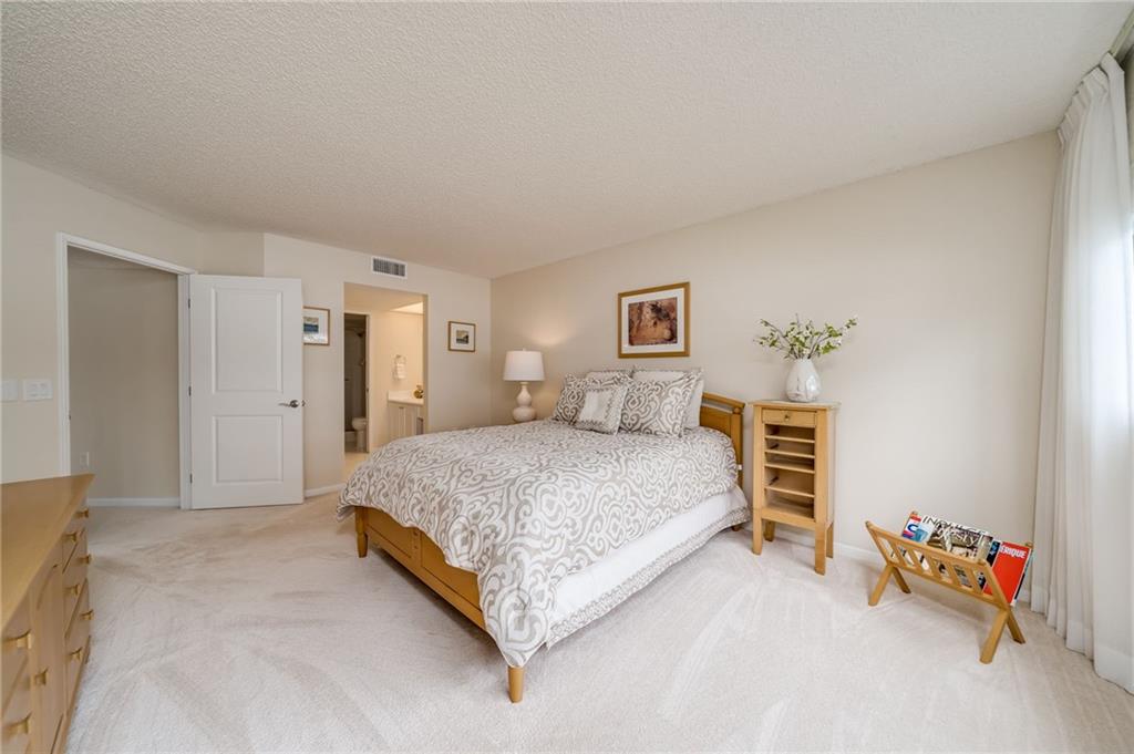 IVANHOE - Residential