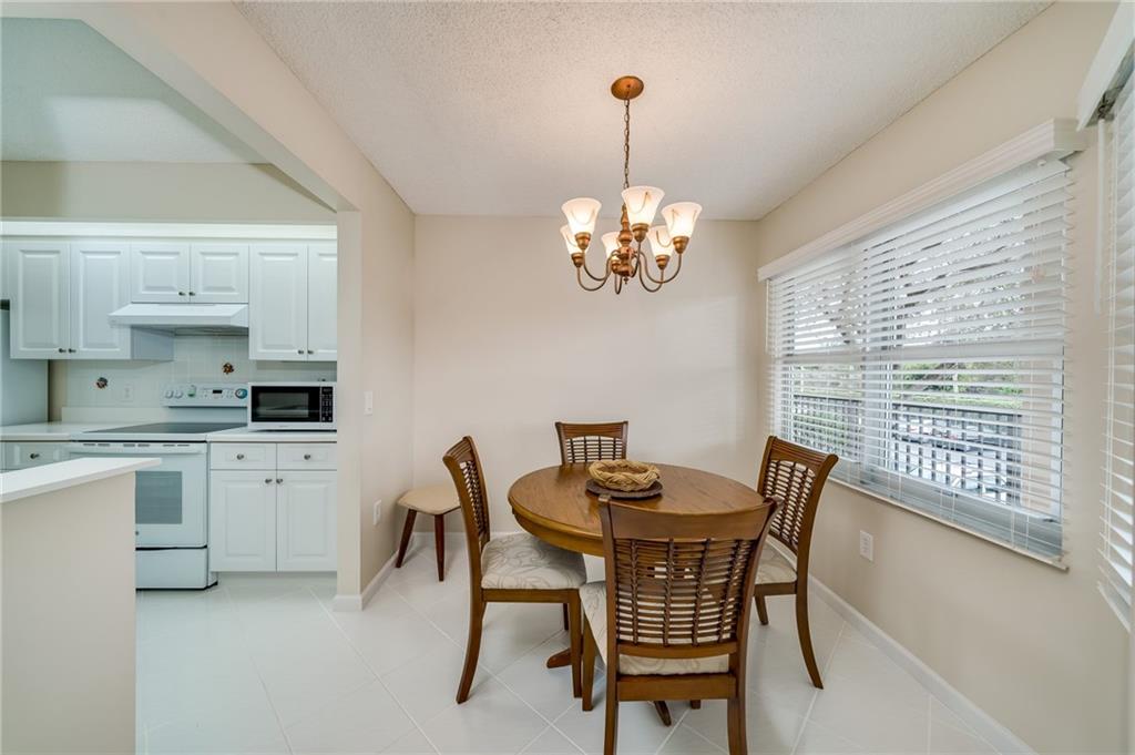 IVANHOE - Residential
