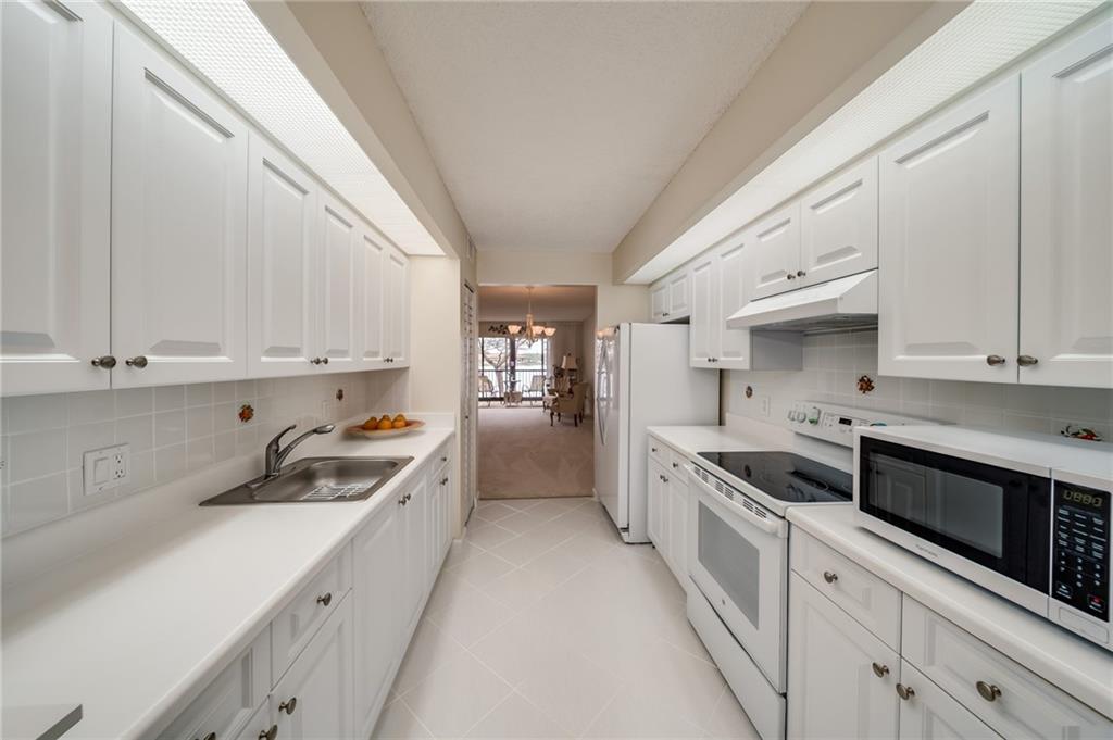 IVANHOE - Residential