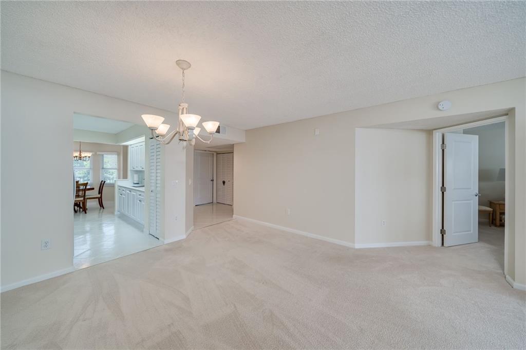 IVANHOE - Residential