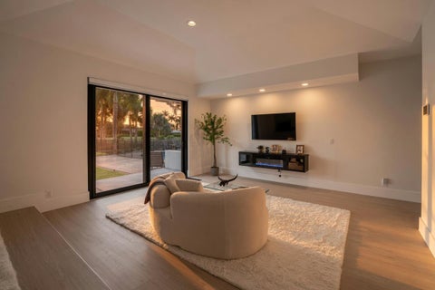Tiny photo for 21312 Greenwood Court, Boca Raton, FL 33433 (MLS # B26046971)