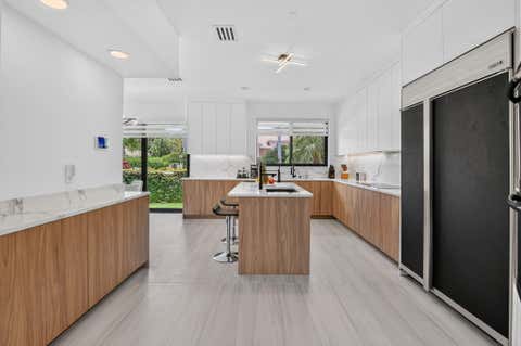 Tiny photo for 21312 Greenwood Court, Boca Raton, FL 33433 (MLS # B26046971)