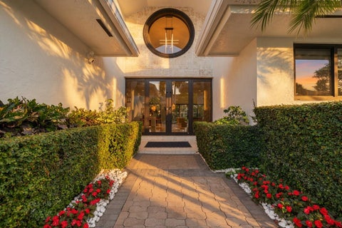 Tiny photo for 21312 Greenwood Court, Boca Raton, FL 33433 (MLS # B26046971)