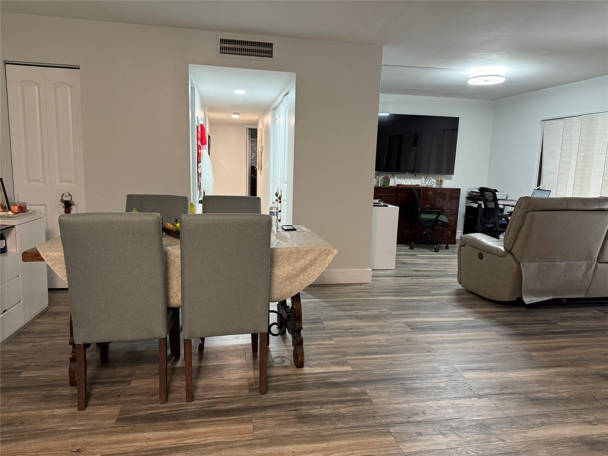 CLAIRMONT AT KINGS POINT - Residential