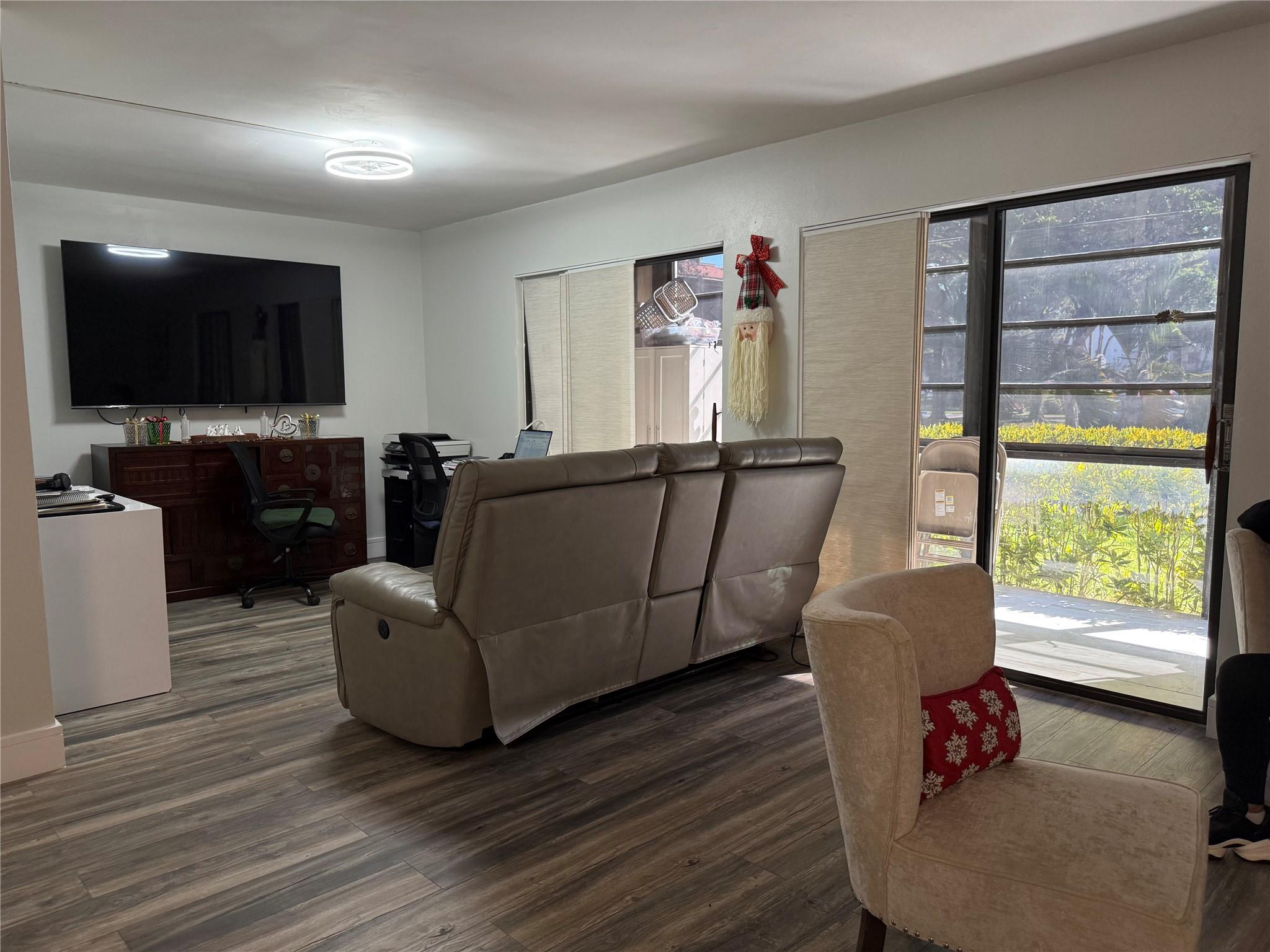 CLAIRMONT AT KINGS POINT - Residential