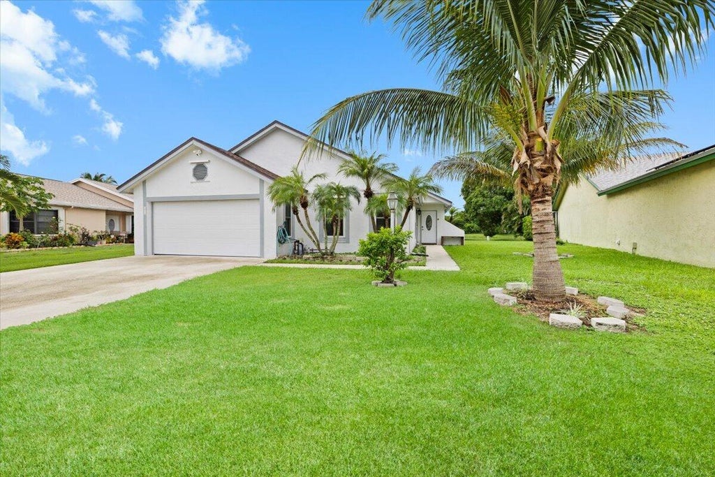 Photo of 4485 Brook Drive, West Palm Beach, FL 33417 (MLS # B26092357)