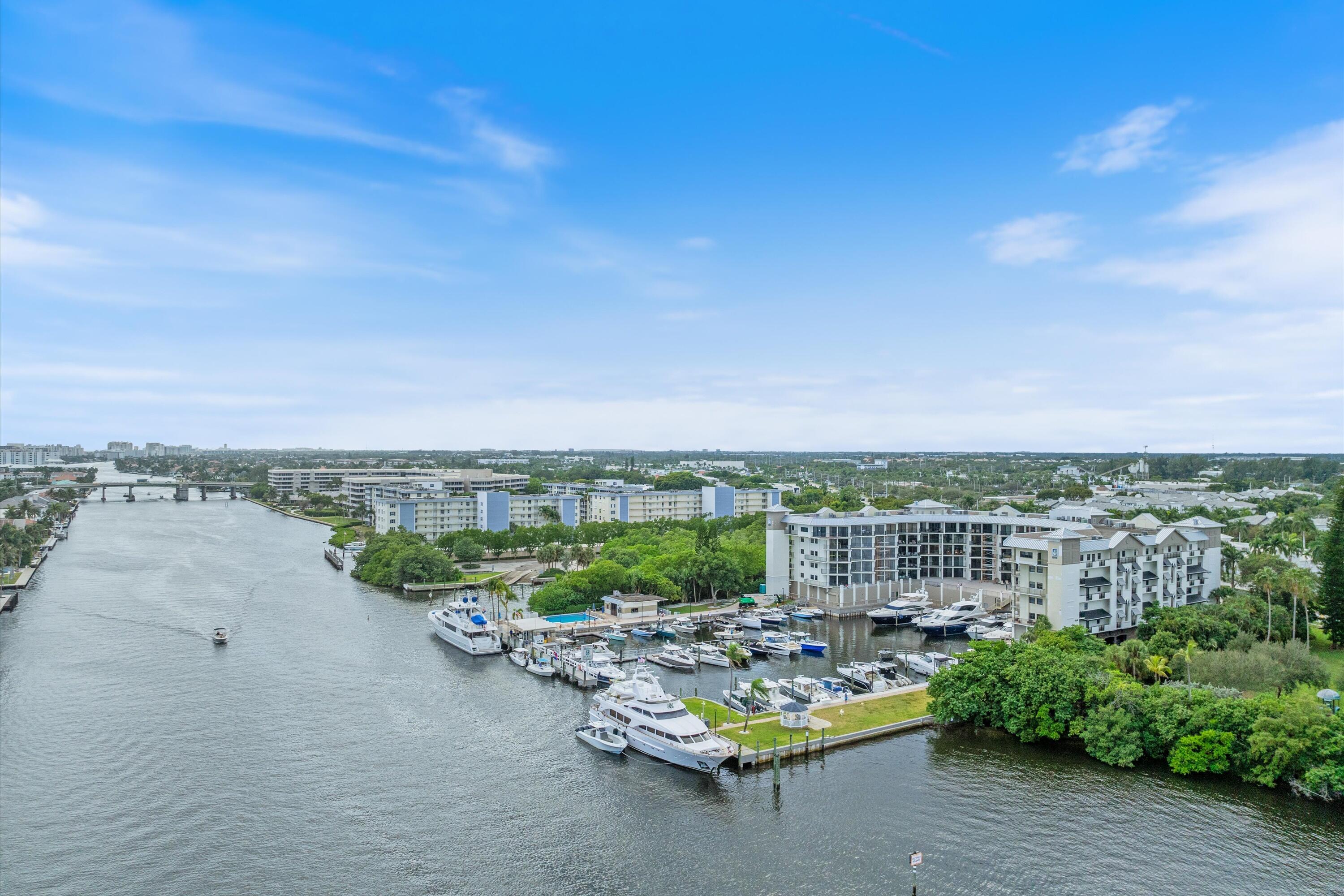 DELRAY HARBOR CLUB CONDO - Residential