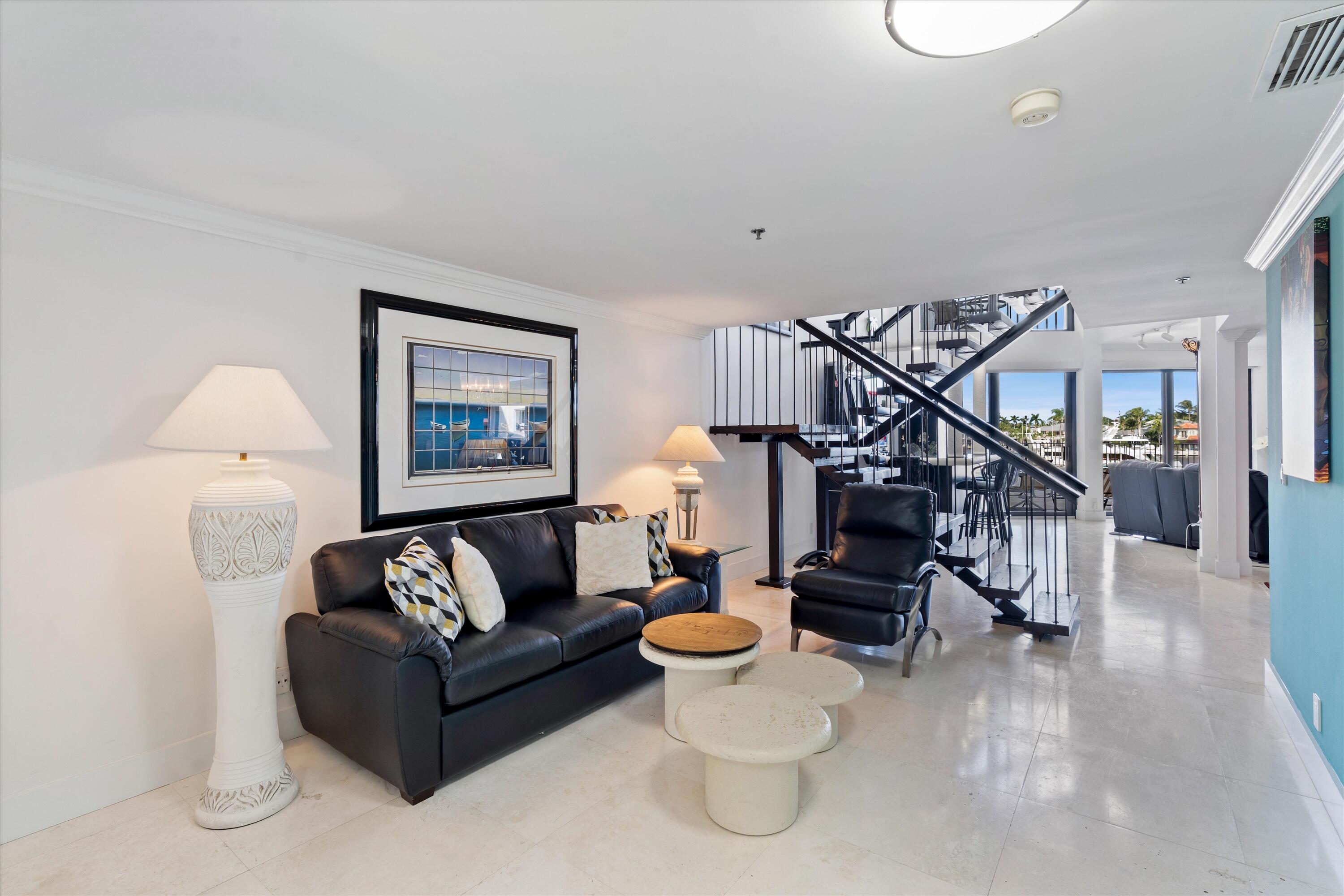 DELRAY HARBOR CLUB CONDO - Residential