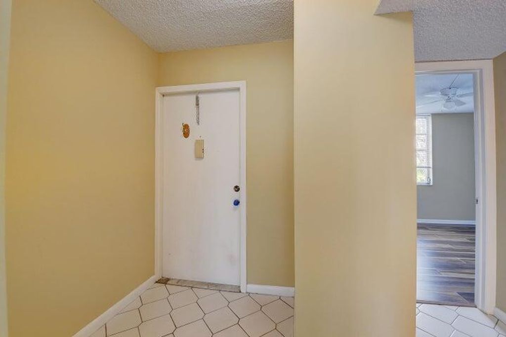 Photo of 17 Willowbrook Lane #101, Delray Beach, FL 33446 (MLS # R11057897)