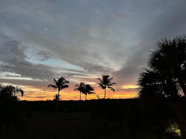 JUPITER BAY EAST CONDO - Residential