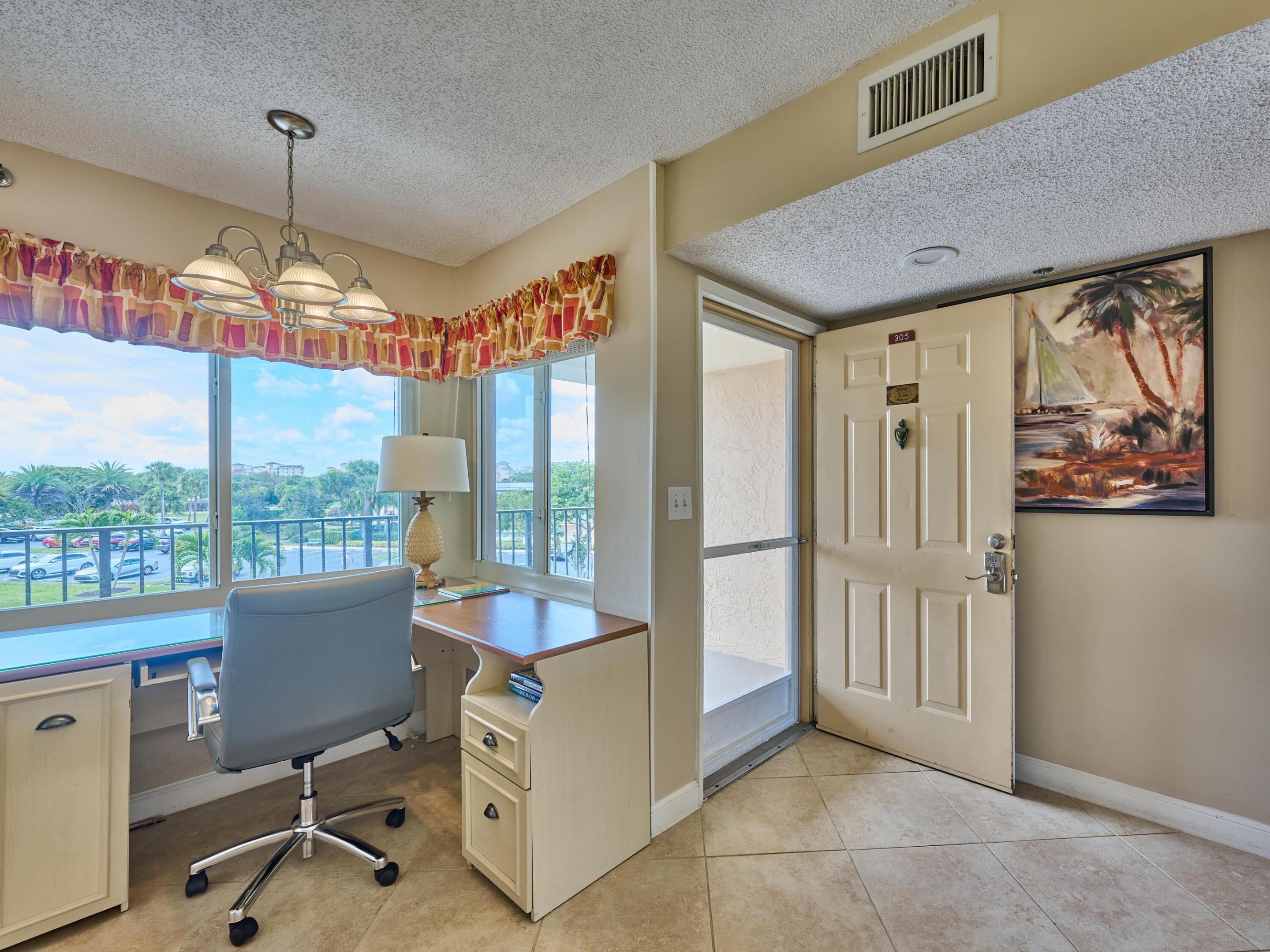JUPITER BAY EAST CONDO - Residential