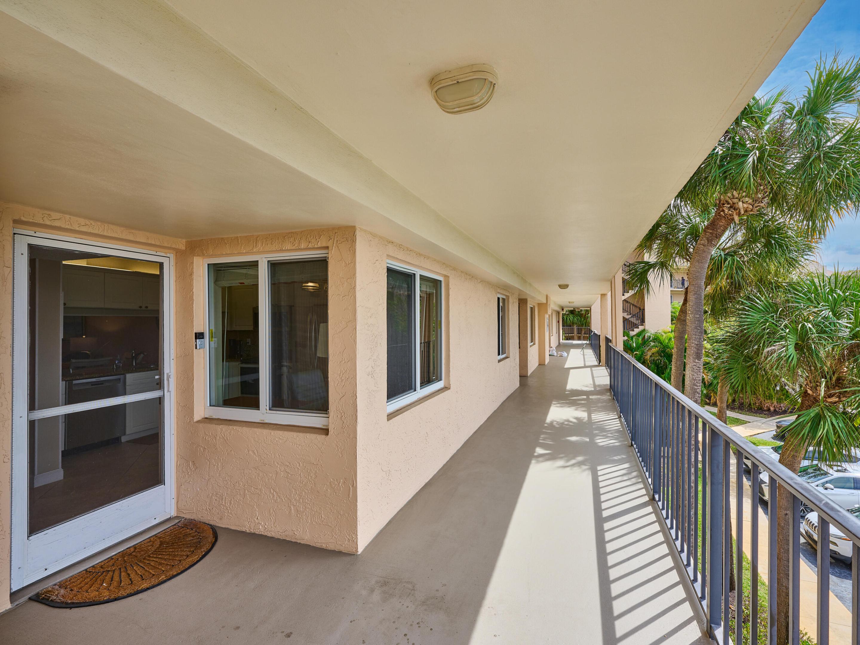 JUPITER BAY EAST CONDO - Residential