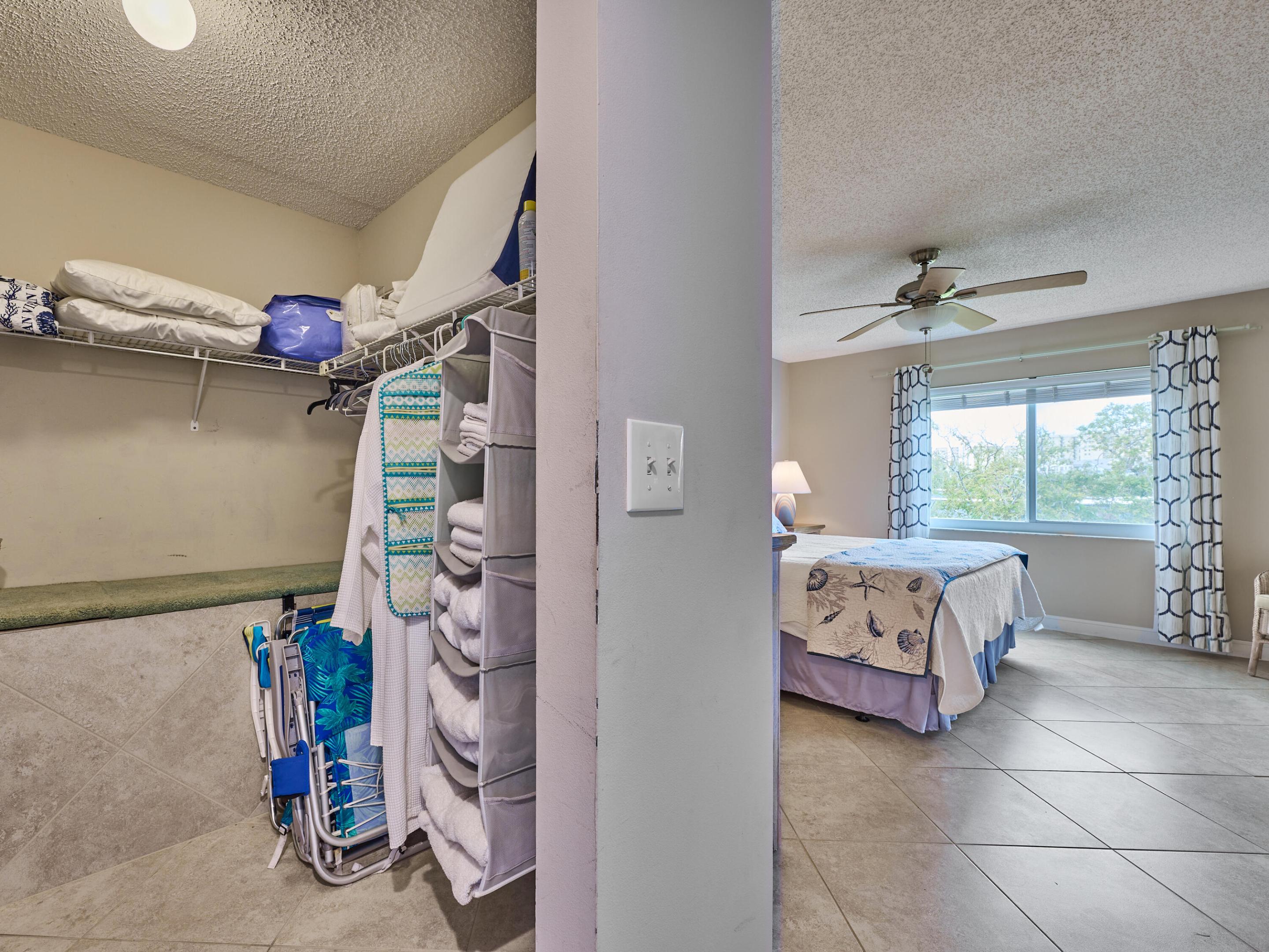 JUPITER BAY EAST CONDO - Residential