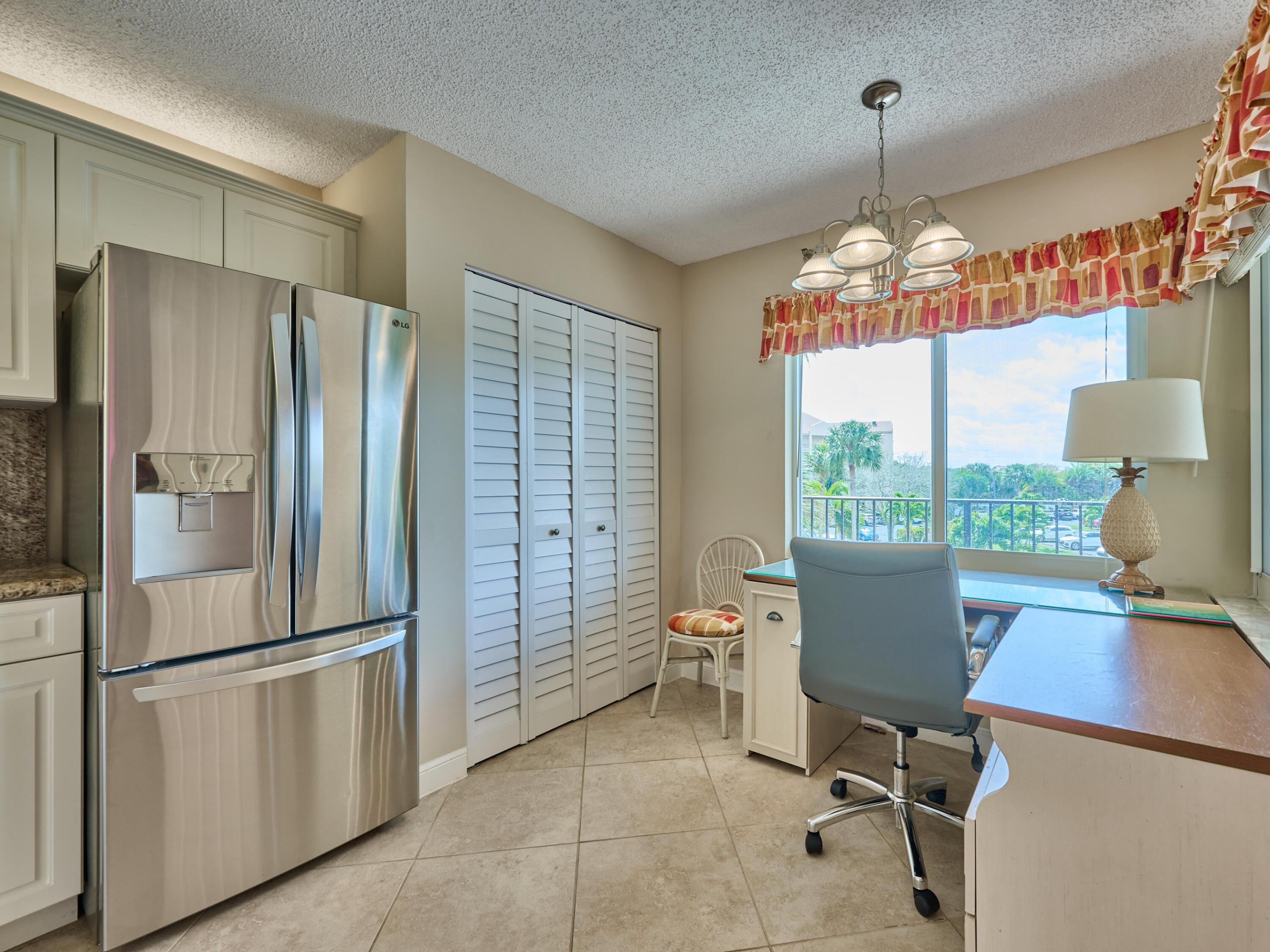 JUPITER BAY EAST CONDO - Residential