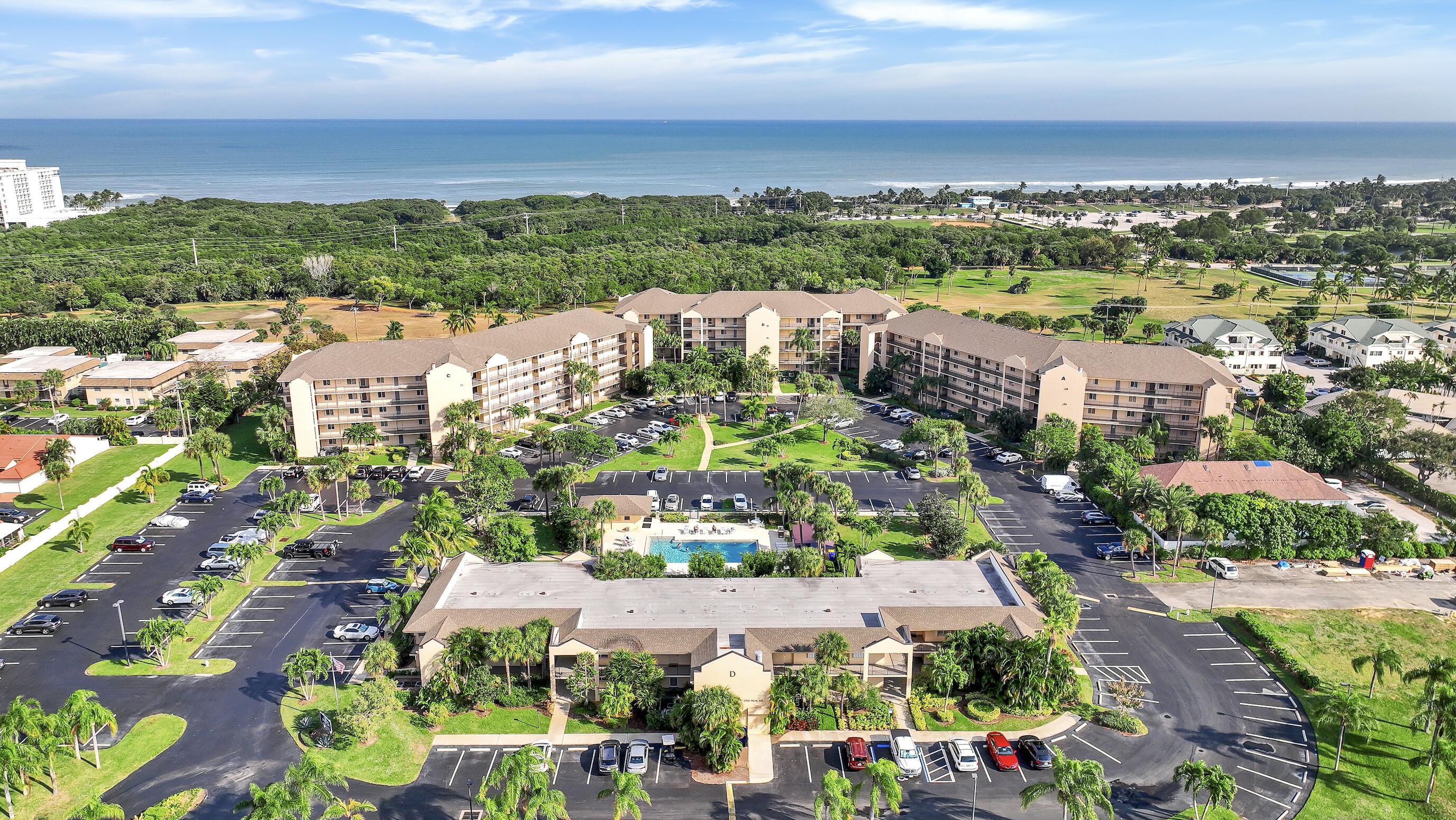 275 Palm Avenue C305