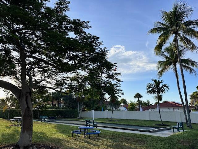 JUPITER BAY EAST CONDO - Residential