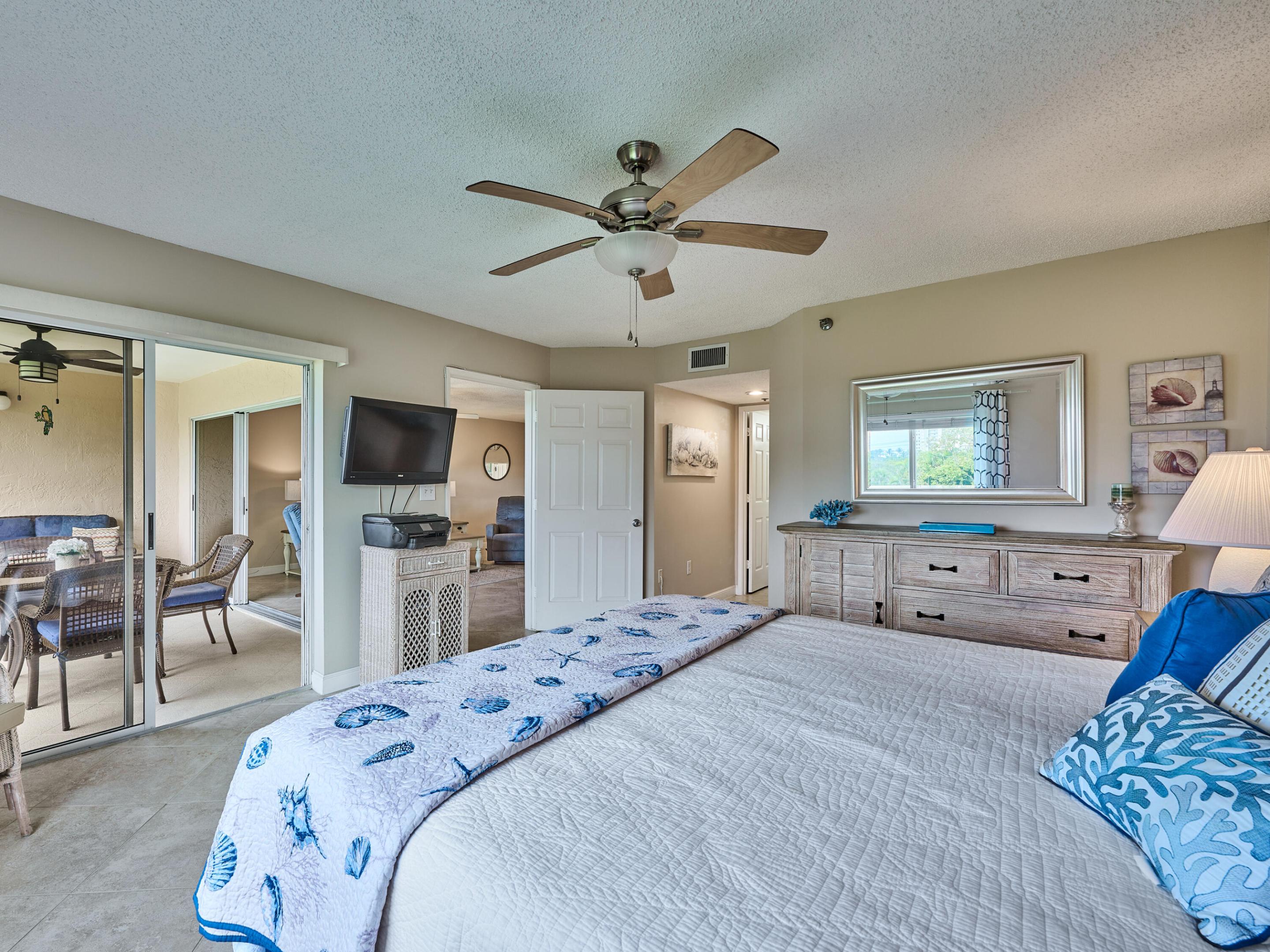 JUPITER BAY EAST CONDO - Residential