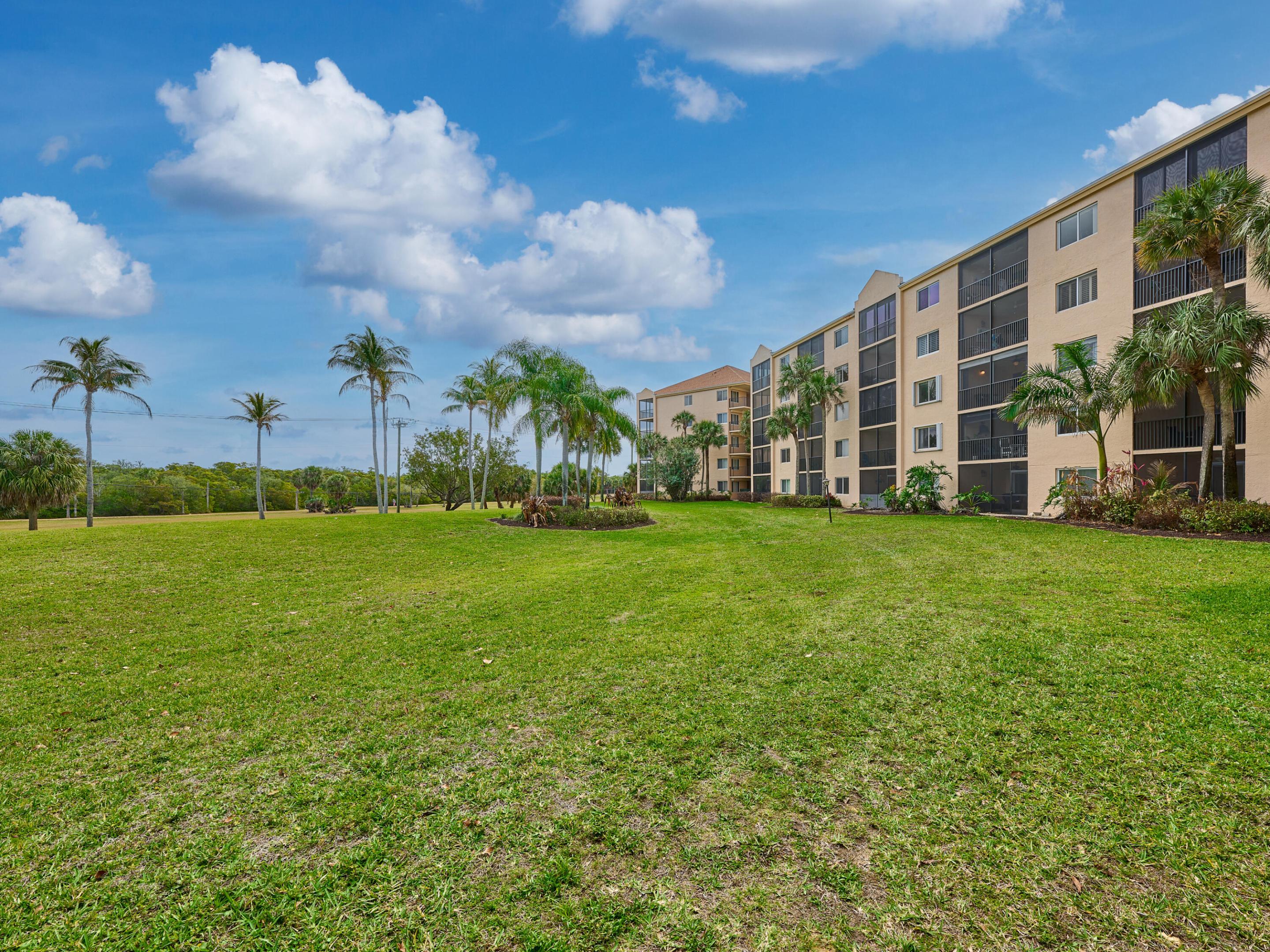 JUPITER BAY EAST CONDO - Residential