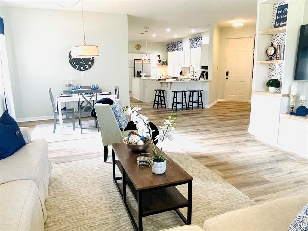 Photo of 11012 SW Dunhill Court, Port Saint Lucie, FL 34987 (MLS # R10749594)