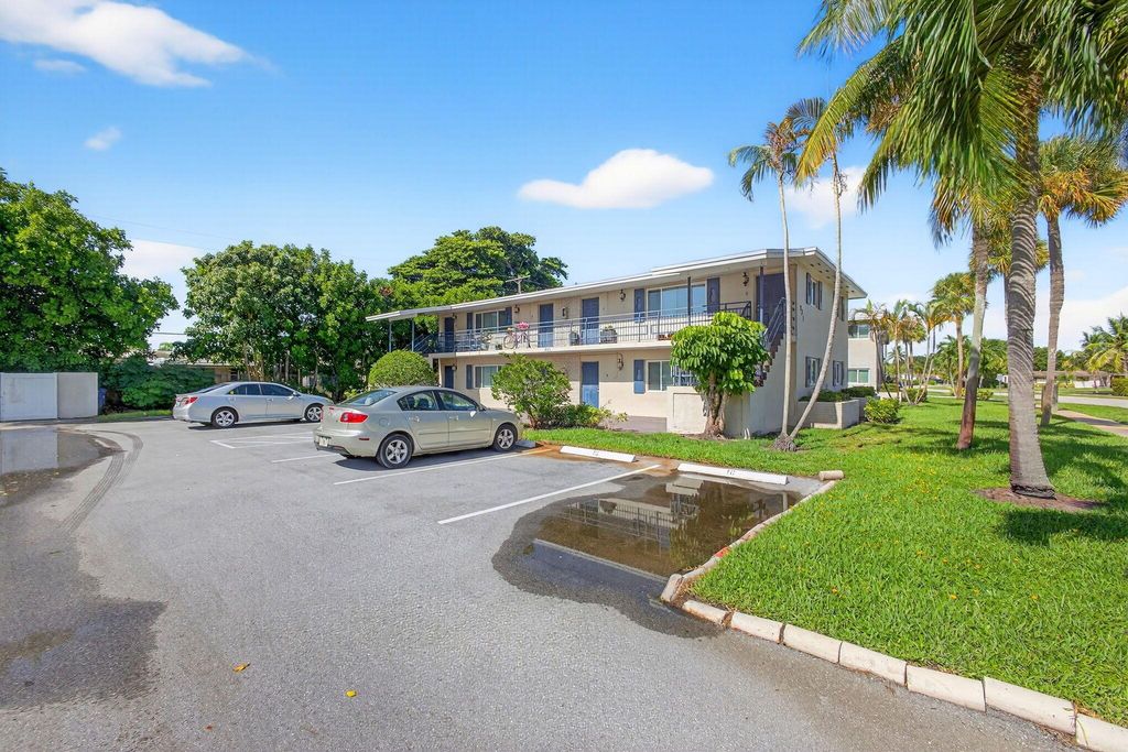 Photo of 821 Lighthouse Drive #A, North Palm Beach, FL 33408 (MLS # R11119106)