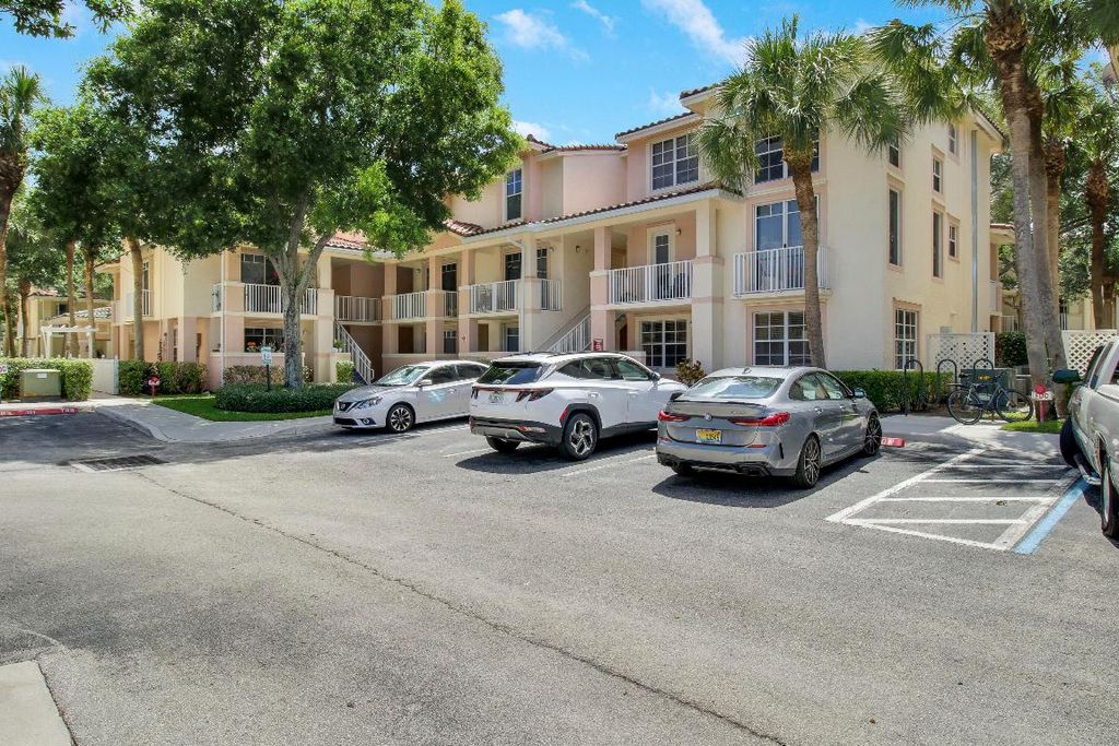 Photo of 4775 Chancellor Drive #10, Jupiter, FL 33458 (MLS # R10984513)