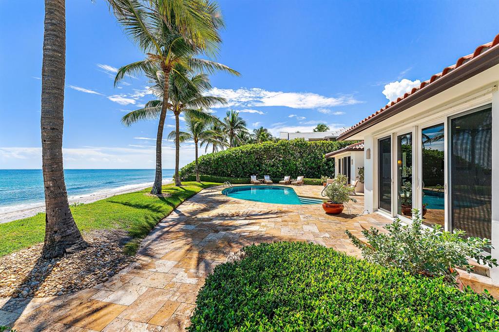 BLOWING ROCKS - Residential
