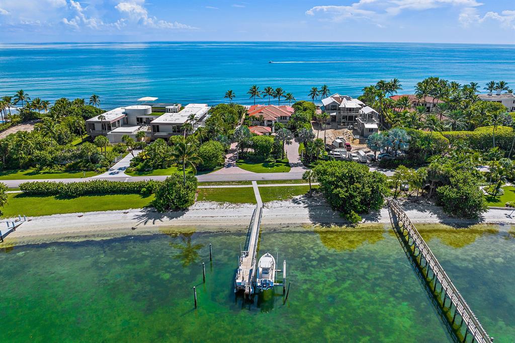 BLOWING ROCKS - Residential