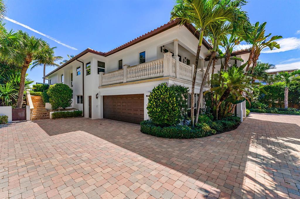 BLOWING ROCKS - Residential