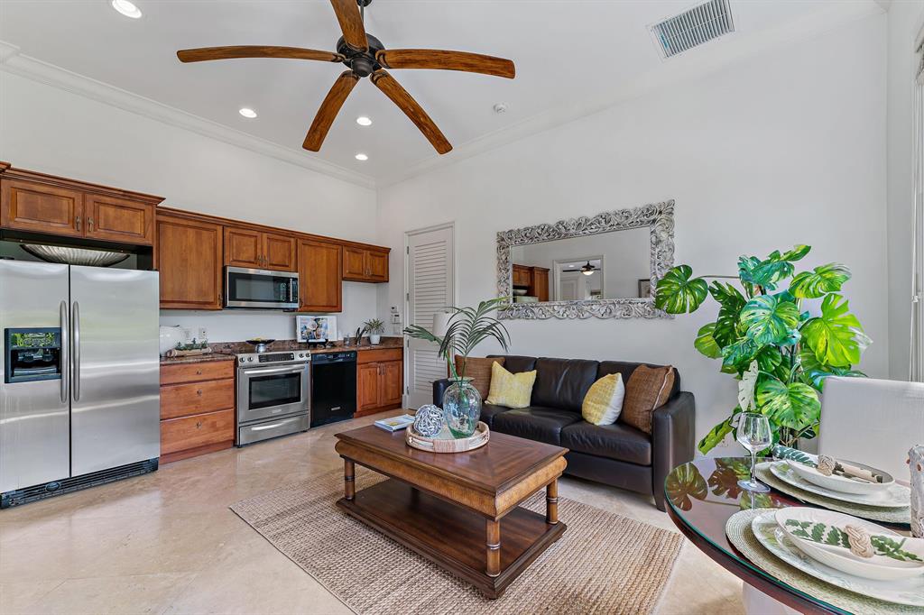 BLOWING ROCKS - Residential