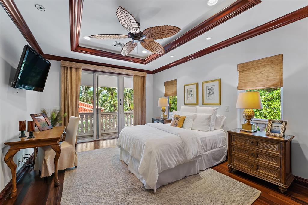 BLOWING ROCKS - Residential