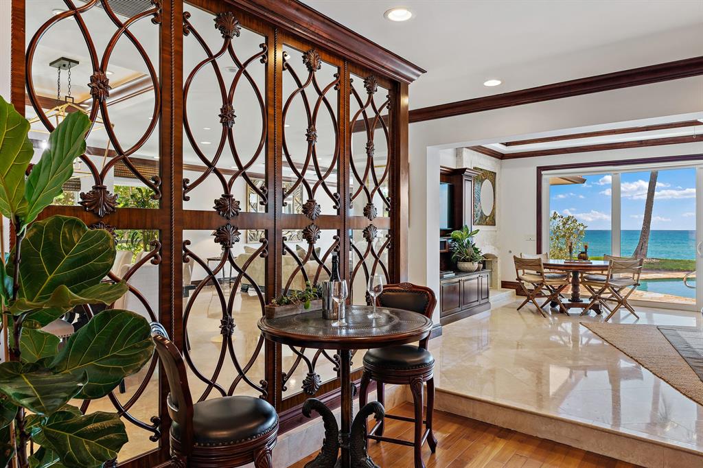 BLOWING ROCKS - Residential