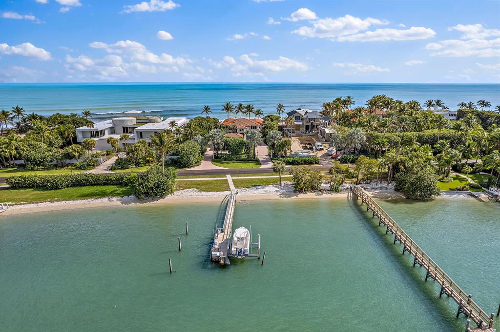 BLOWING ROCKS - Residential