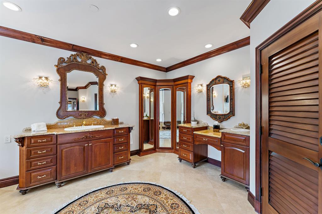 BLOWING ROCKS - Residential