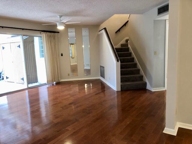 WINCHESTER COURT - Residential Lease