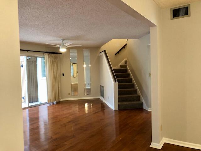 WINCHESTER COURT - Residential Lease