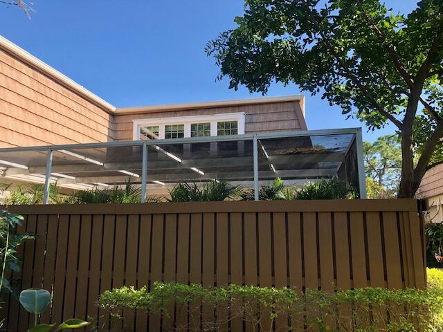 WINCHESTER COURT - Residential Lease