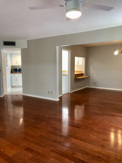 WINCHESTER COURT - Residential Lease