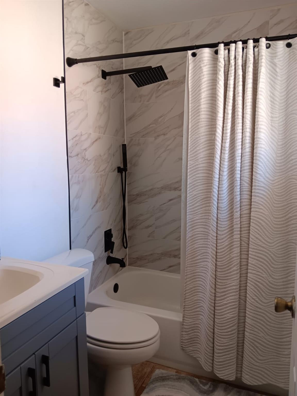 Westwood Commy 6 81-35 B - Residential