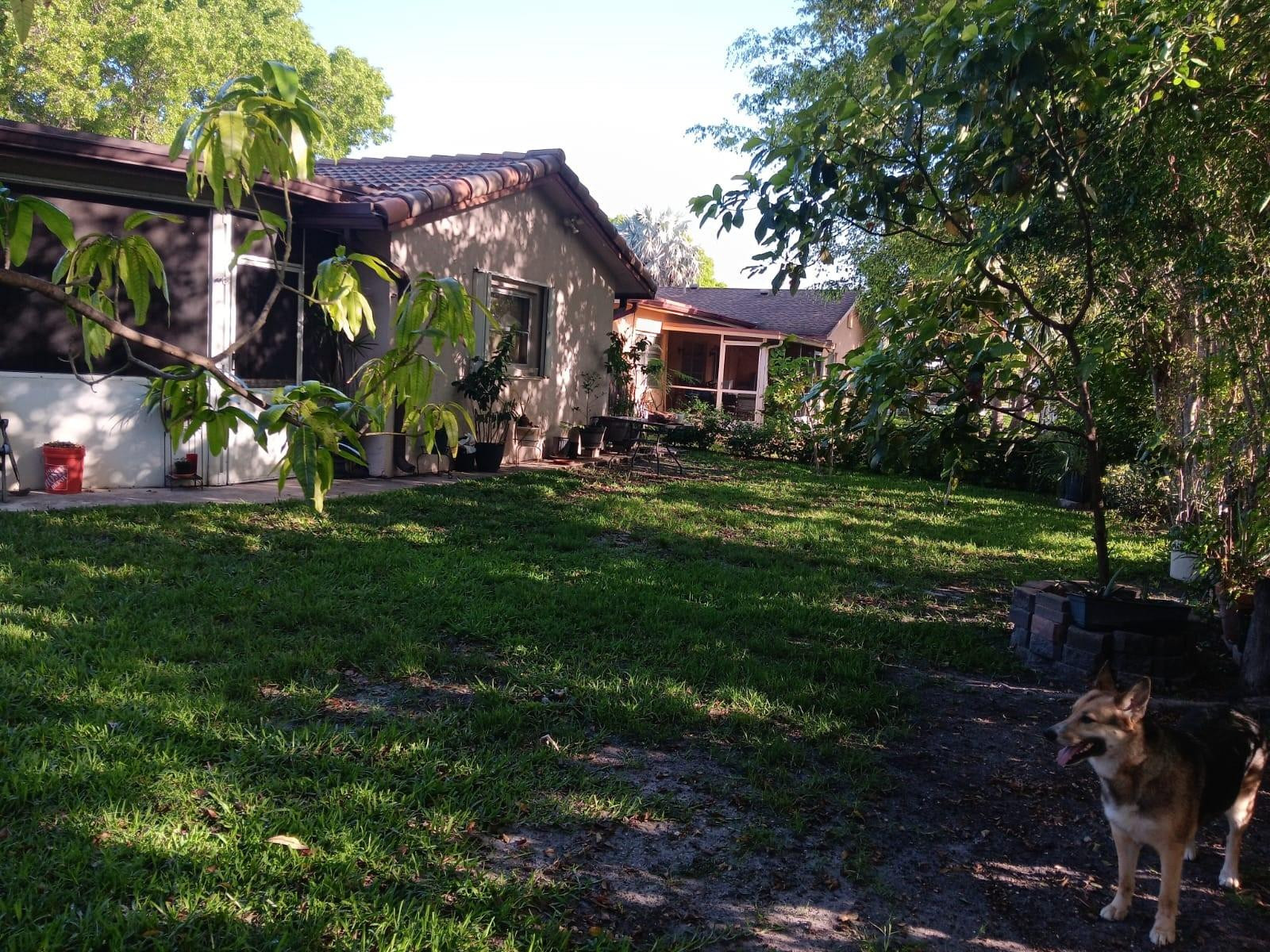 8204 NW 100th Terrace